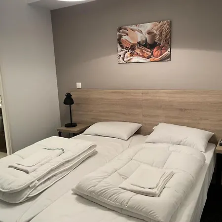 Apartamento Le Portillo - Piscine - Pour 6 Personnes Mae-5223 *